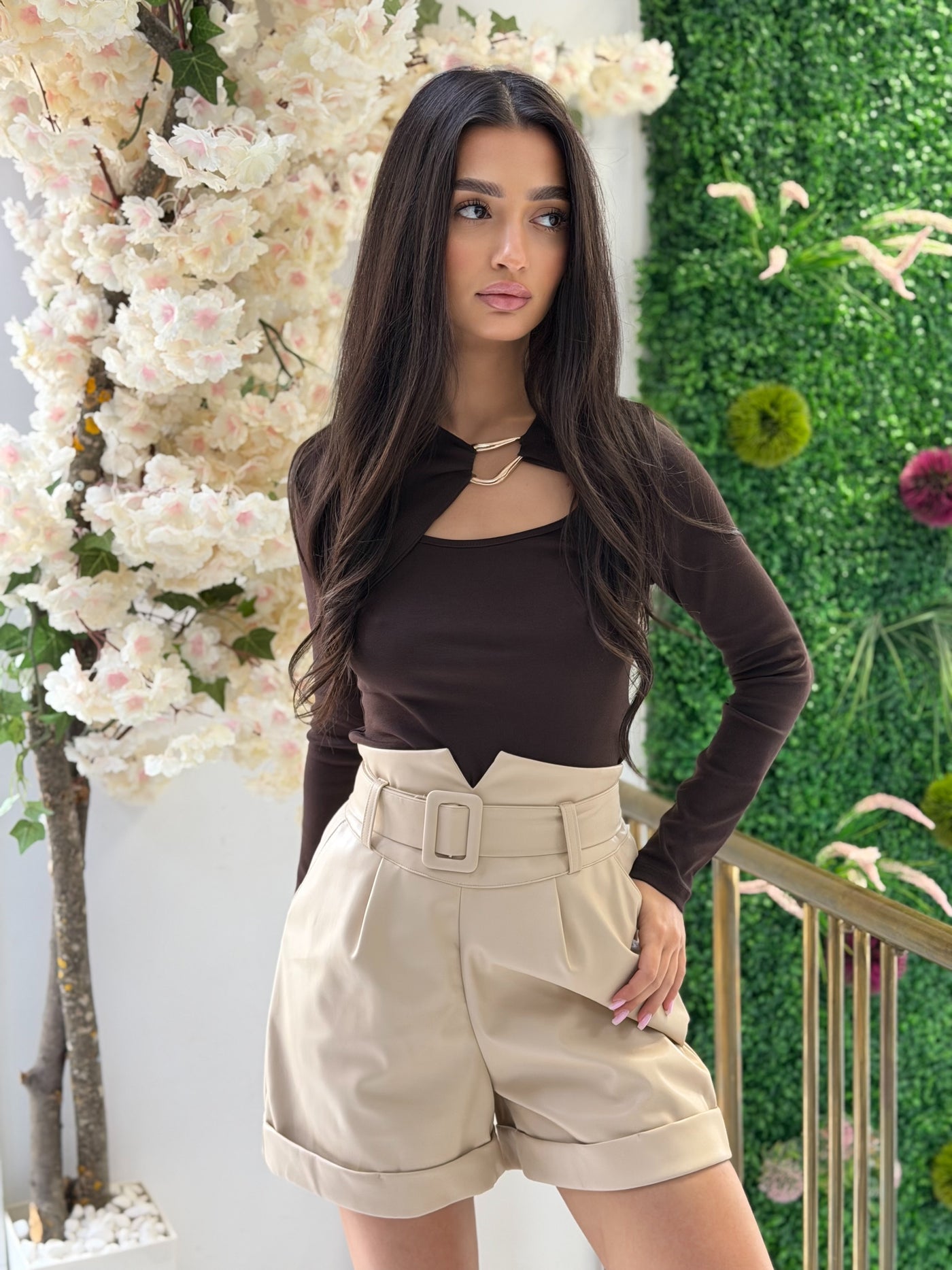 Къси панталонки Aria