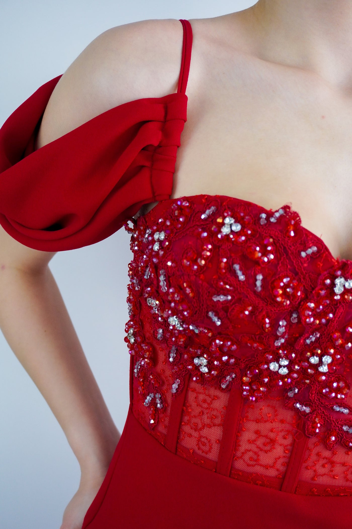 Рокля Rosina Red