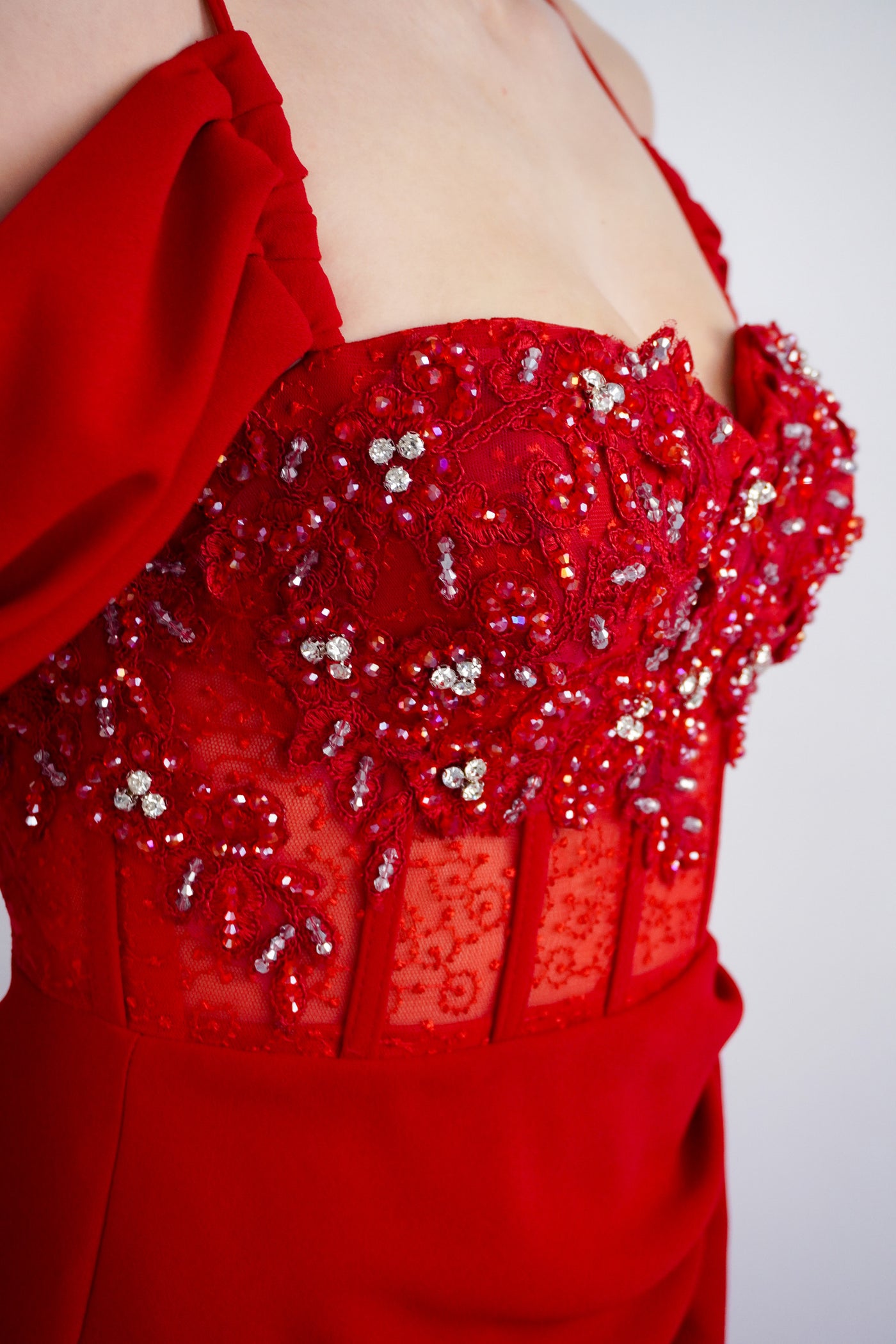 Рокля Rosina Red