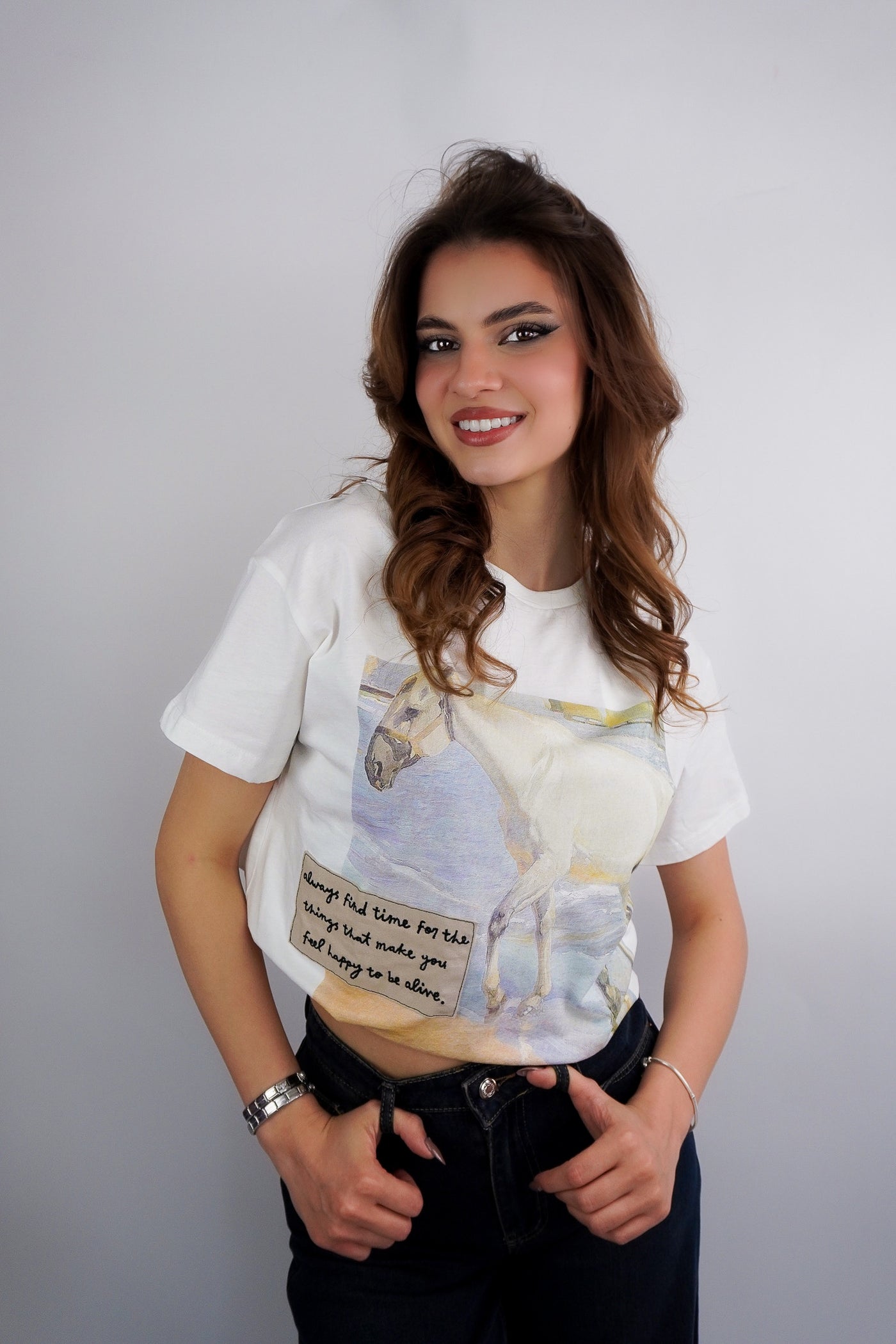 Тениска Yanina