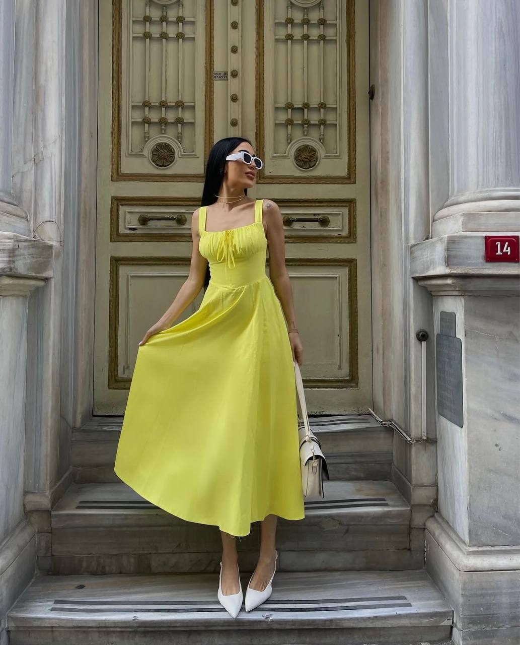 Рокля Swan Yellow